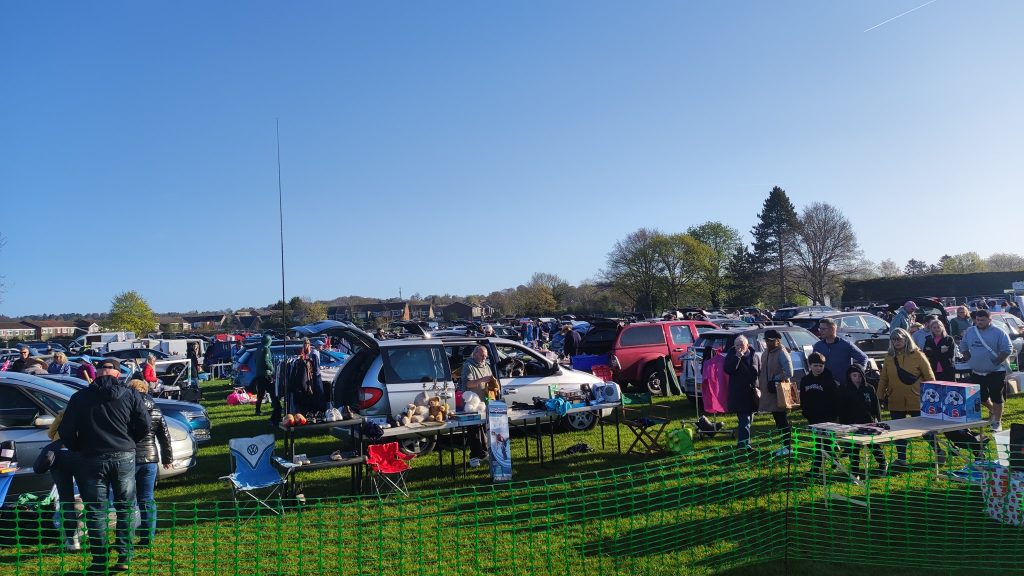 picture of Cars at the car boot sale